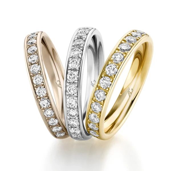 Zenubia_Schmuck_Winterthur_Beisteckringe_AG_29783