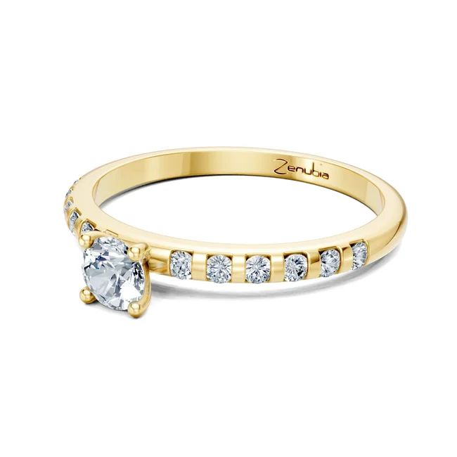 Zenubia_Schmuck_Winterthur_Verlobungsring_FANNY_side_Gelbgold