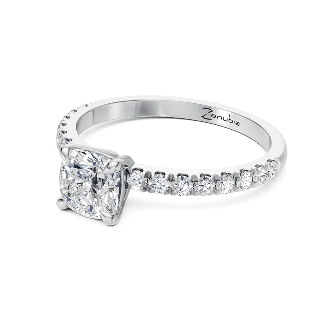 Zenubia_Schmuck_Winterthur_Verlobungsring_ALINA_side_Weissgold