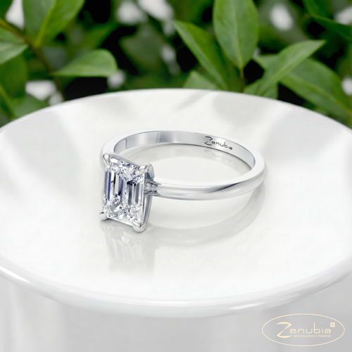 Anastasia-LD_PodestLabgrownWEISS_ANASTASIA_LD_Verlobungsring_Zenubia_Weissgold_Podest