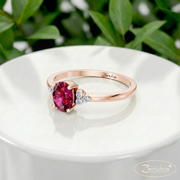 Florina_PodestNormalROSE_FLORINA_Verlobungsring_Zenubia_Rosegold_Podest