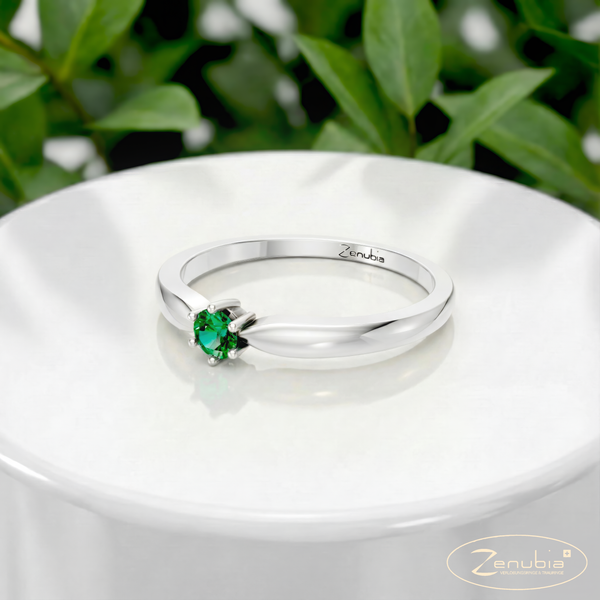 Manuela_PodestNormalPLATIN_MANUELA_Verlobungsring_Zenubia_Platin_Podest