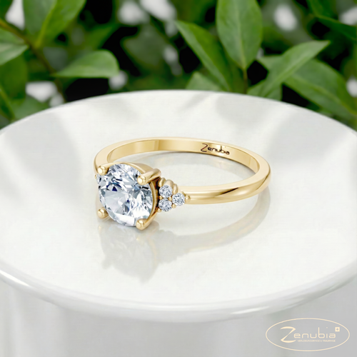 Pauletta_PodestNormalGELB_PAULETTA_Verlobungsring_Zenubia_Gelbgold_Podest