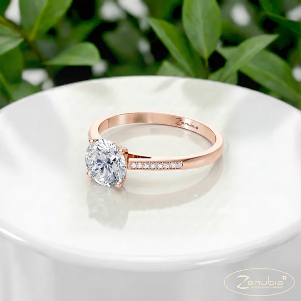 SARAH_SP_podest_Rosegold