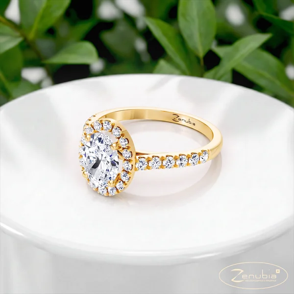 Alexandra-LD_podium_Zenubia_Schmuck_Winterthur_Verlobungsring_Alexandra-_podium_0008