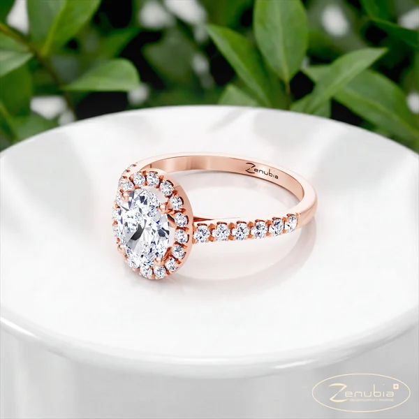Alexandra-LD_podium_Zenubia_Schmuck_Winterthur_Verlobungsring_Alexandra-_podium_0009
