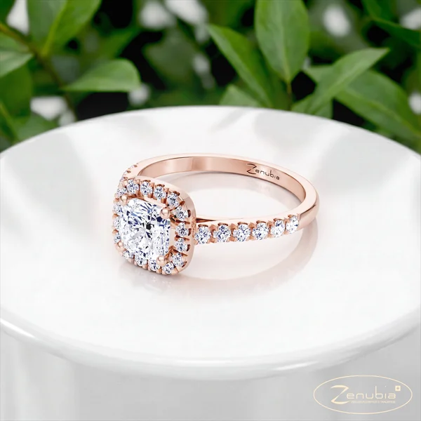Alisa_podium_Zenubia_Schmuck_Winterthur_Verlobungsring_Alisa_podium_0012